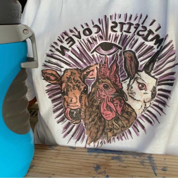 Help Rescue Animals!🐈‍⬛💜 MisfitsCoven Logo Unisex T-Shirts🔮🐾Inclusive Sizing - Picture 10 of 11